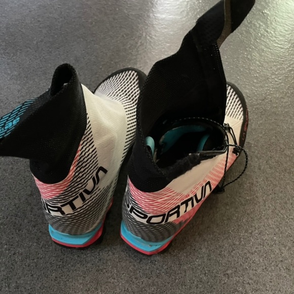 NOT FOR SALE - Picture 4 of 5